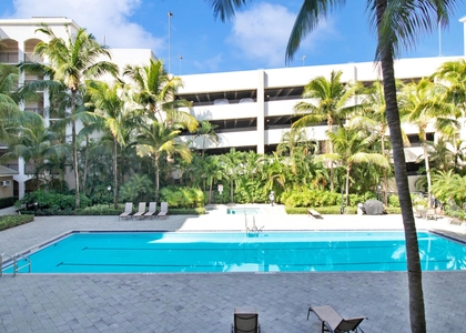 2 Bedrooms, Villa Lago Condominiums Rental in Miami, FL for $2,600 - Photo 1