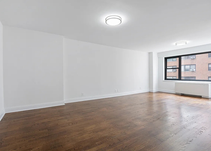 2 Bedrooms, Sutton Place Rental in NYC for $6,600 - Photo 1