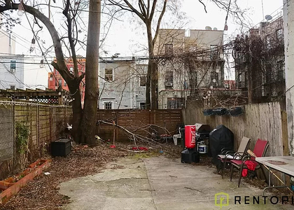 1034 Dekalb Ave - Photo 1