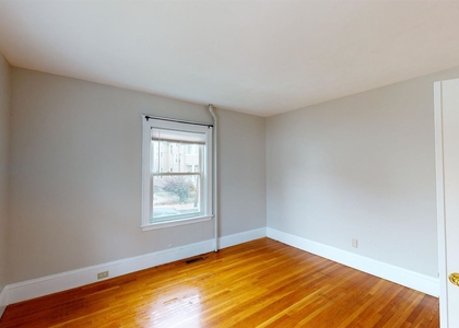 3 Bedrooms, Oak Square Rental in Boston, MA for $3,650 - Photo 1
