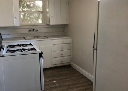 3 Bedrooms, Barber Rental in Chico, CA for $1,860 - Photo 1