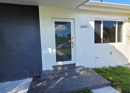 4 Bedrooms, Calvert Manors Rental in Miami, FL for $5,500 - Photo 1