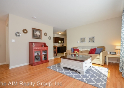 2 Bedrooms, York Rental in Chicago, IL for $1,295 - Photo 1