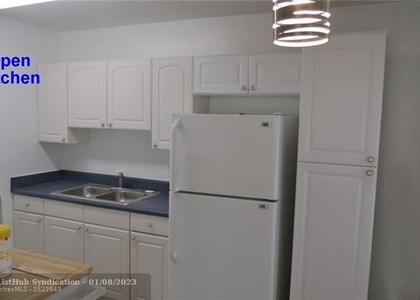 1 Bedroom, Cassoli Villas Rental in Miami, FL for $1,600 - Photo 1