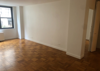 1 Bedroom, Turtle Bay Rental in NYC for $4,025 - Photo 1