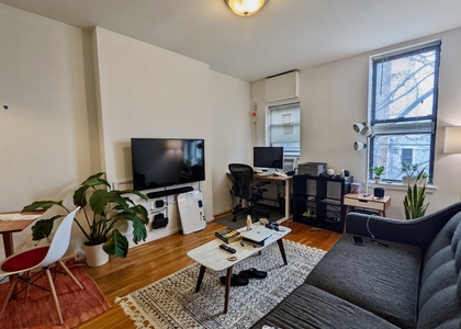 1 Bedroom, Historic Downtown Rental in NYC for $2,300 - Photo 1