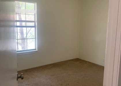 2 Bedrooms, Huntsville Rental in Huntsville, TX for $1,100 - Photo 1