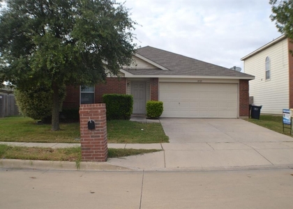 5 Bedrooms, Sendera Ranch East Rental in Denton-Lewisville, TX for $2,095 - Photo 1