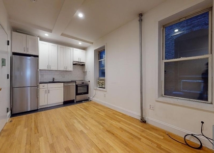 2 Bedrooms, Upper East Side Rental in NYC for $3,500 - Photo 1