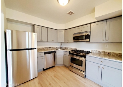 3 Bedrooms, Maspeth Rental in NYC for $2,850 - Photo 1