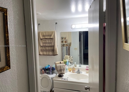 1 Bedroom, Flagami Rental in Miami, FL for $2,050 - Photo 1