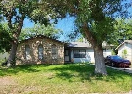 3 Bedrooms, San Antonio Central Rental in San Antonio, TX for $1,700 - Photo 1