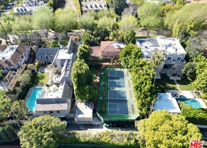 5 Bedrooms, Beverly Hills Rental in Los Angeles, CA for $25,000 - Photo 1
