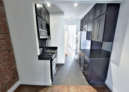 3 Bedrooms, Hell's Kitchen Rental in NYC for $6,995 - Photo 1