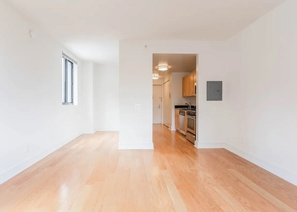 Studio, Upper West Side Rental in NYC for $2,895 - Photo 1