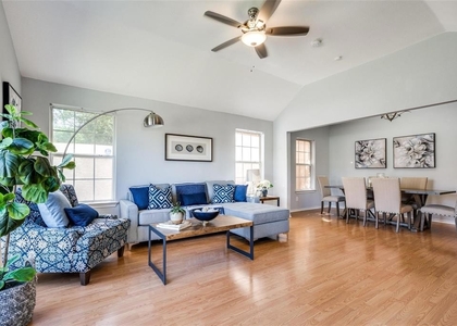 3 Bedrooms, Terrace Gardens Rental in Dallas for $2,999 - Photo 1