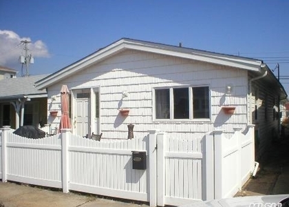 3 Bedrooms, West End Rental in Long Island, NY for $3,600 - Photo 1