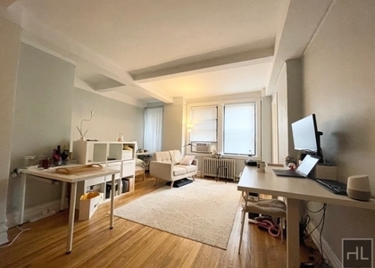 Studio, Hell's Kitchen Rental in NYC for $2,300 - Photo 1