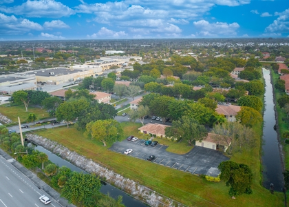 2 Bedrooms, Bent Tree Gardens West Condominiums Rental in Miami, FL for $2,200 - Photo 1