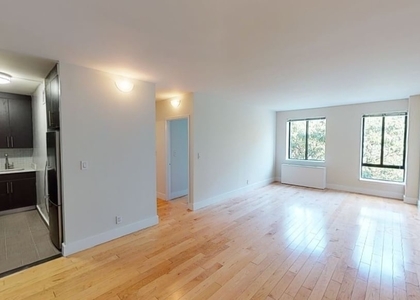 2 Bedrooms, Hell's Kitchen Rental in NYC for $7,000 - Photo 1