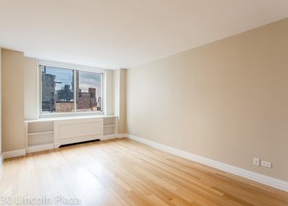 1 Bedroom, Lincoln Square Rental in NYC for $4,300 - Photo 1