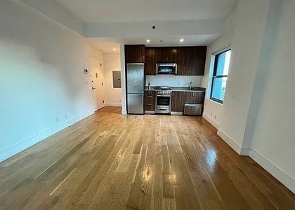 Studio, Financial District Rental in NYC for $2,795 - Photo 1