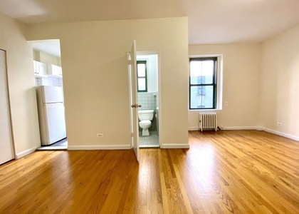 1 Bedroom, Upper East Side Rental in NYC for $2,795 - Photo 1
