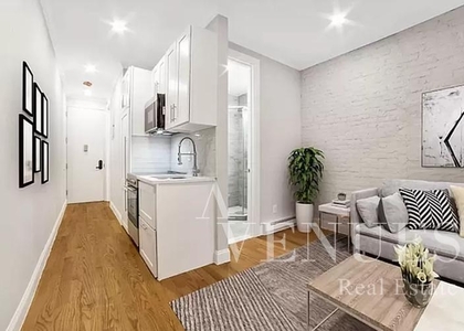 2 Bedrooms, Yorkville Rental in NYC for $3,290 - Photo 1