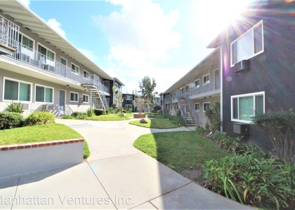 3123, 3123-1/2, 3125 Foothill  - Photo 1