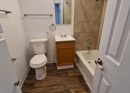 3 Bedrooms, Cimarron Hills Rental in Colorado Springs, CO for $1,300 - Photo 1