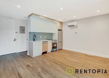 2 Bedrooms, Williamsburg Rental in NYC for $4,286 - Photo 1