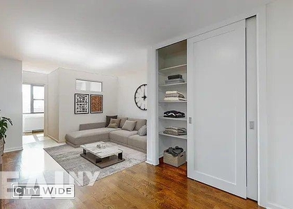 2 Bedrooms, Gramercy Park Rental in NYC for $5,800 - Photo 1