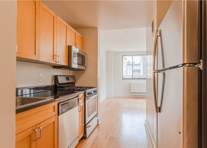 2 Bedrooms, Upper West Side Rental in NYC for $5,775 - Photo 1
