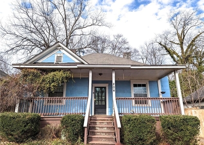 3 Bedrooms, Lakewood Heights Rental in Atlanta, GA for $1,500 - Photo 1