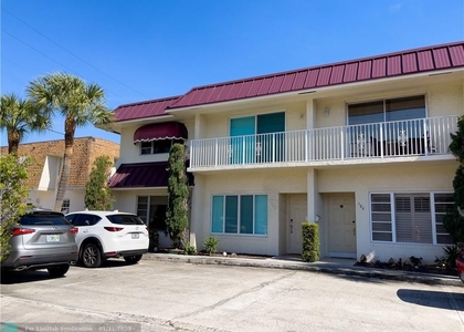 2 Bedrooms, Deerfield Beach Rental in Miami, FL for $3,500 - Photo 1