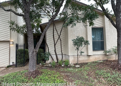 2 Bedrooms, Wellsprings Rental in San Antonio, TX for $1,795 - Photo 1