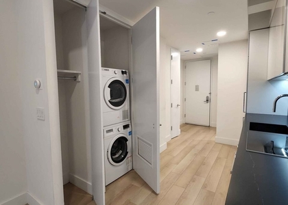Studio, Financial District Rental in NYC for $2,949 - Photo 1