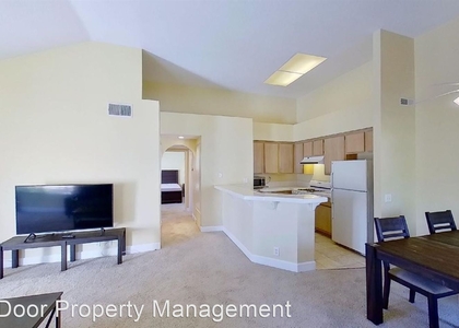 2 Bedrooms, Central Laguna Hills Rental in Los Angeles, CA for $2,900 - Photo 1