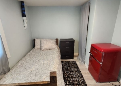 1 Bedroom, Shooks Run Rental in Colorado Springs, CO for $800 - Photo 1