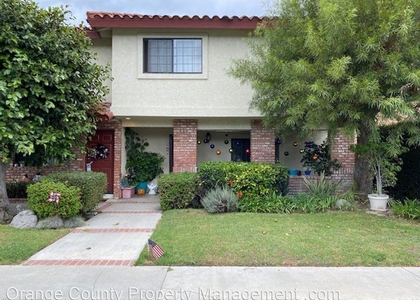 2 Bedrooms, Apartment Row Rental in Los Angeles, CA for $2,495 - Photo 1