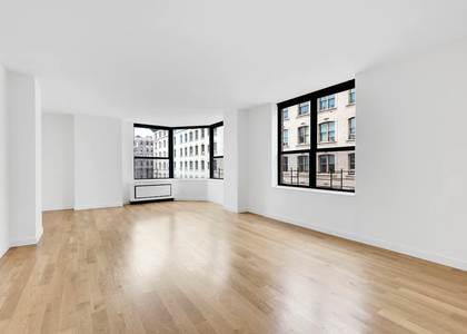 West 86  St.  - Photo 1