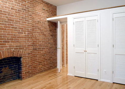 2 Bedrooms, Yorkville Rental in NYC for $3,195 - Photo 1