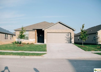 4 Bedrooms, Killeen Rental in Killeen-Temple-Fort Hood, TX for $1,895 - Photo 1