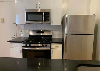 East 7th Street - Photo 1