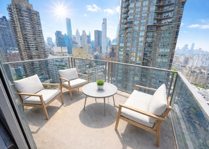 East 63rd Street - Photo 1