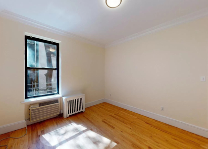  West 52 th Street - Photo 1