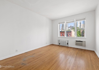 1707 Second Ave - Photo 1