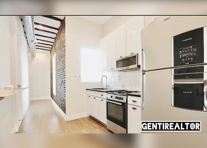 22 Granite Street, Brooklyn - Photo 1