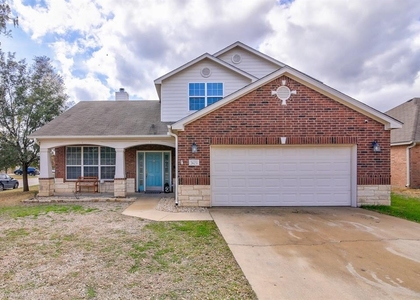 7623  Autumn Wood Ln - Photo 1