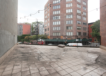 29 7th Avenue south - Photo 1